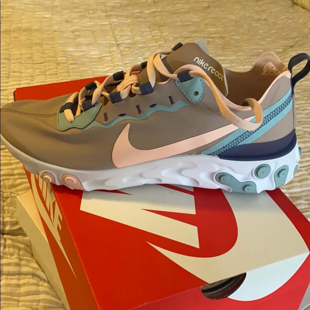 COPY - Nike React Element 55. Sz 11. Brand new w/box